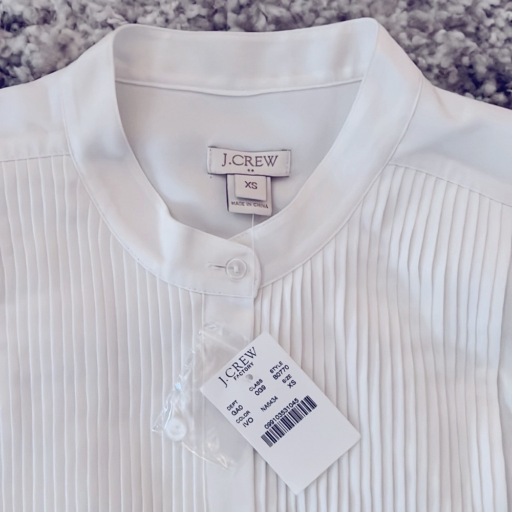 NEW WITH TAGS! J.CREW WOMENS DETAILED VINTAGE PLEATED BLOUSE | IVORY | FALL 2014 - Picture 3 of 7